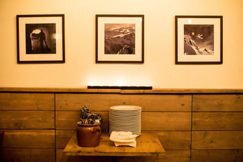 Hotel Langley Le Petit 3*