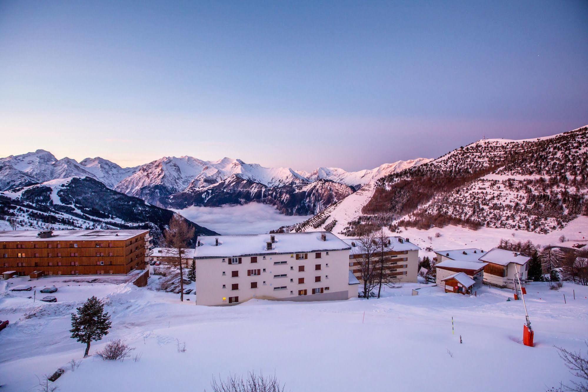 Langley Le Petit 3* Alpe dʼHuez